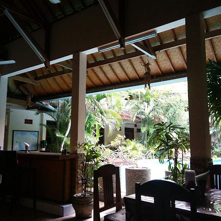 Secret Garden Inn Kuta Lombok Exteriör bild