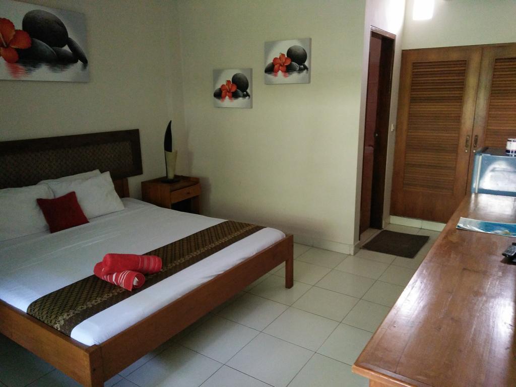 Secret Garden Inn Kuta Lombok Exteriör bild