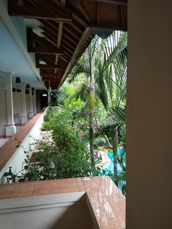 Secret Garden Inn Kuta Lombok Exteriör bild