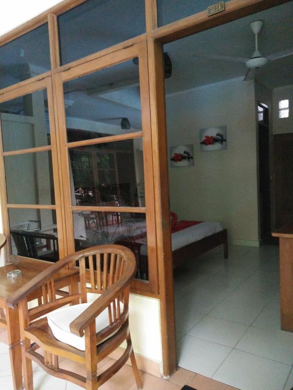 Secret Garden Inn Kuta Lombok Exteriör bild